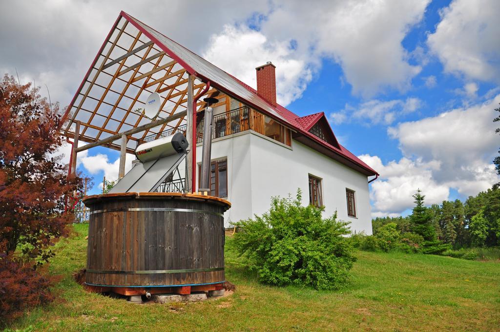 Guesthouse Leiputrija Ādaži Bagian luar foto