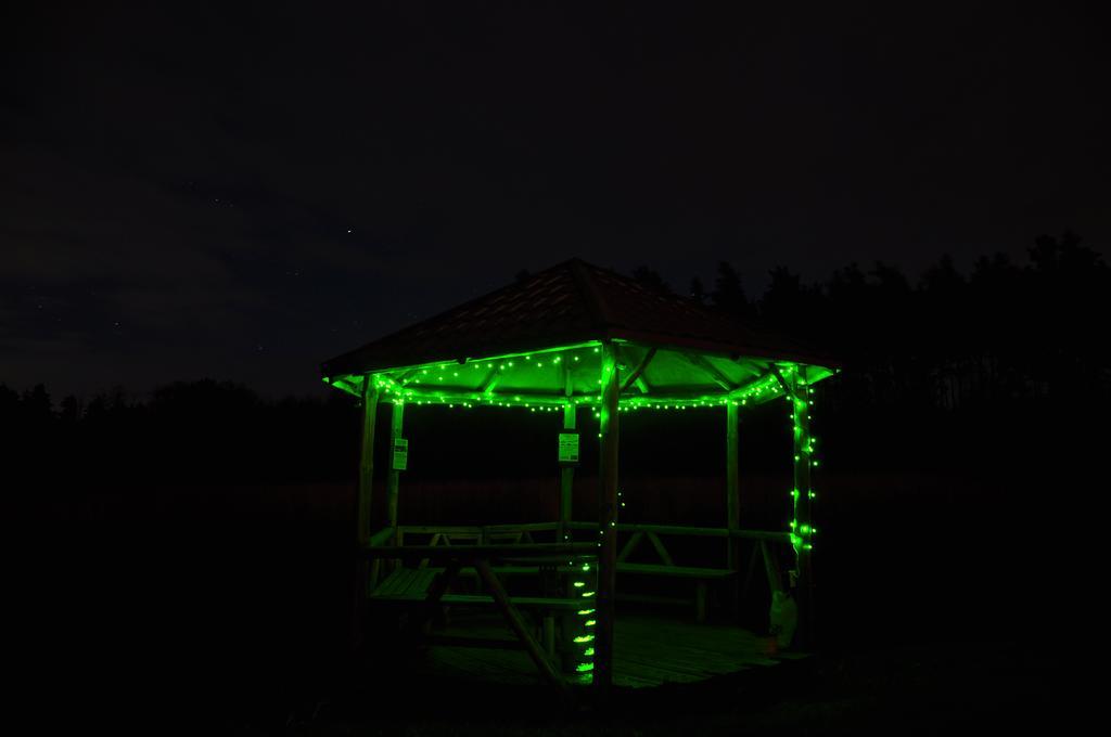 Guesthouse Leiputrija Ādaži Bagian luar foto